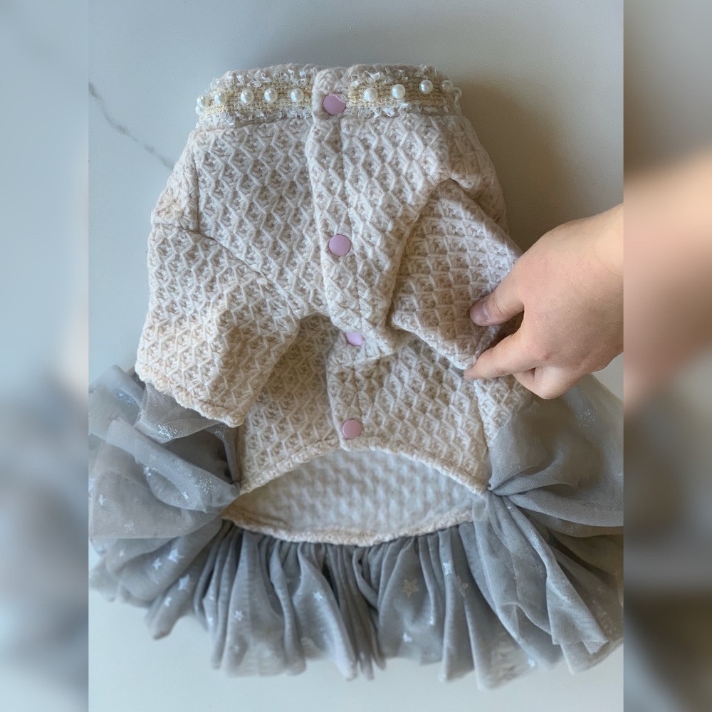 Chewnel COCO tweed Camellia flower dog dress - Picture 7 of 8